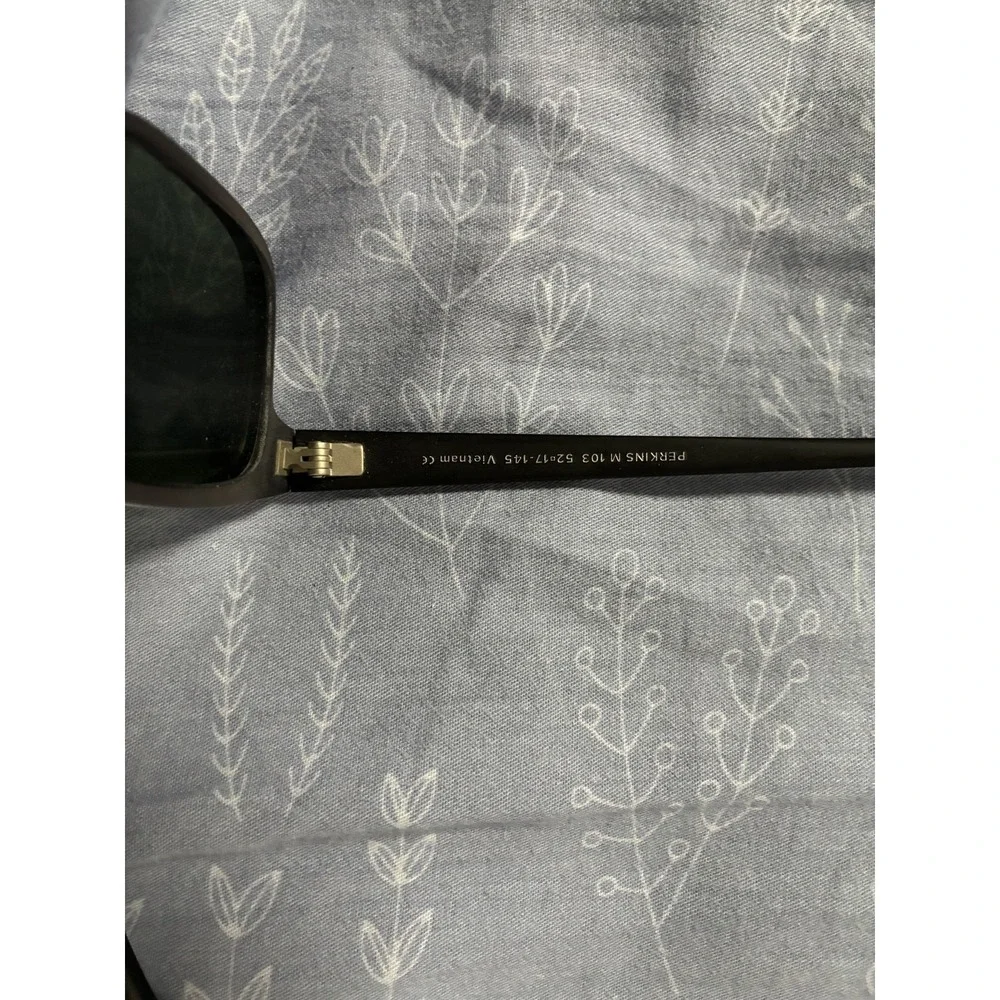 Warby Parker Perkins M 103 Matte Black Square Sunglasses with Case 52-17-145